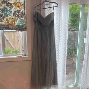 Elegant Gray Strapless Gown